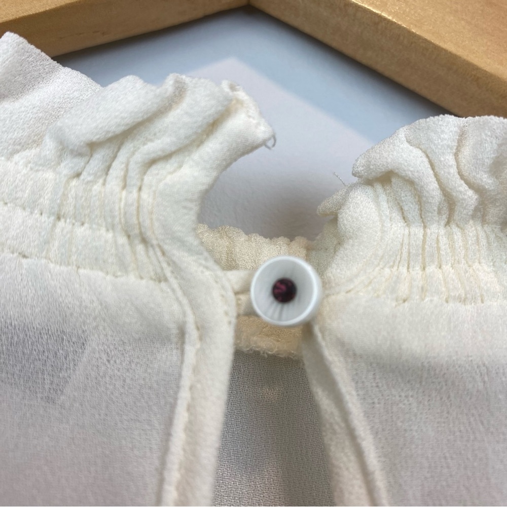 MUNTHE • See Through White Blouse - Picture 8 of 13